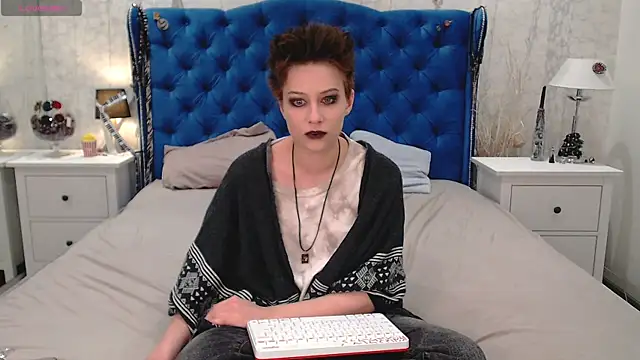 via mayer  online show from March 31, 10:26 am