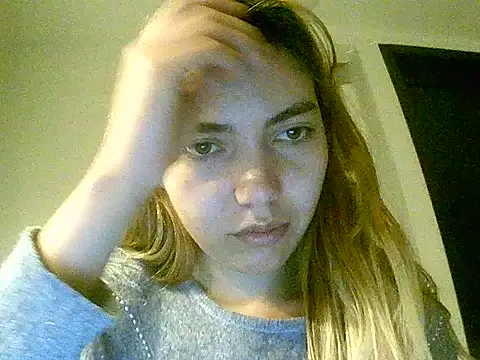 Snapshot of VittoriaTaylor chatting on October 21, 5:00 am VittoriaTaylor online show from October 21, 5:00 am