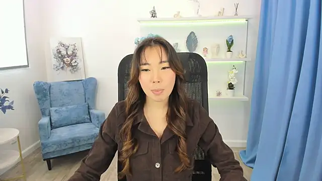 Snapshot of AnnaReyla chatting on October 8, 11:36 am AnnaReyla online show from October 8, 11:36 am