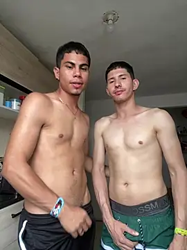 Dannytwinksxxx online show from March 25, 9:06 pm