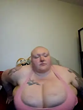 CorgiGodez98 online show from March 31, 3:06 am