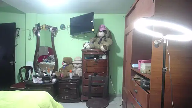 jazmin mature  online show from November 21, 2:52 pm