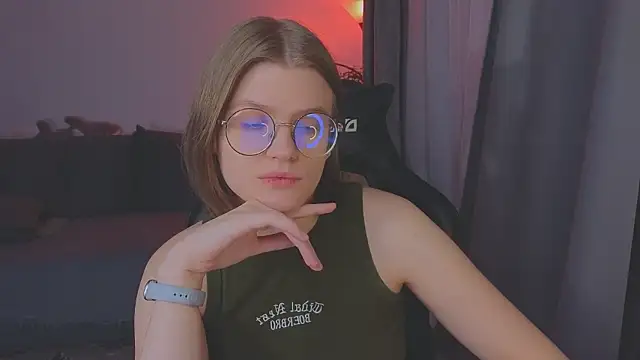  JessieVibes online show from February 8, 3:38 pm