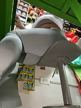 Miia Jazmin online show from December 3, 8:55 pm