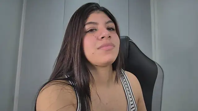 AmandaBrooks 18 online show from April 17, 1:30 am