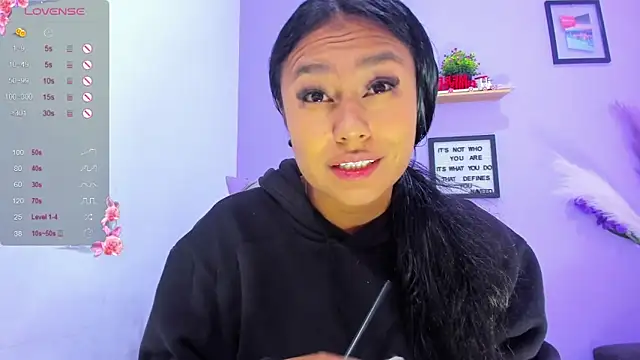 kataleya amaya online show from December 4, 3:24 pm