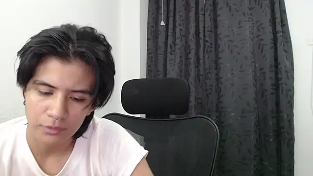 Dha lia0 online show from March 6, 8:26 pm