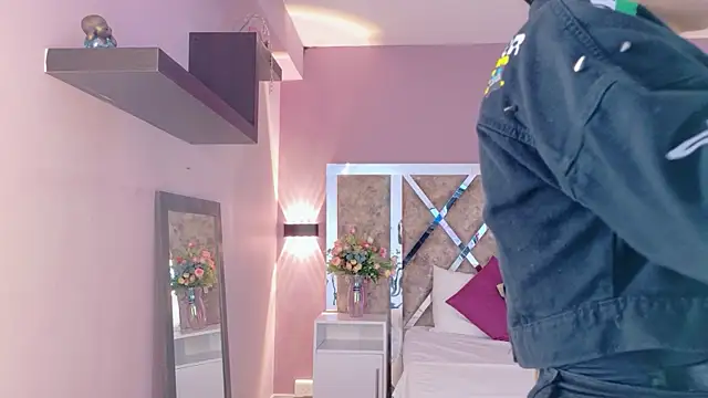 ValeriaOrtega online show from April 10, 11:16 am