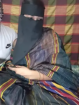 bdmaksuda1 online show from February 11, 3:46 pm