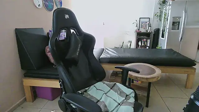 GinnyDelice online show from September 14, 11:24 pm