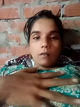 Snapshot of Sexy_Tanya69 chatting on October 7, 11:47 am Sexy Tanya69 online show from October 7, 11:47 am