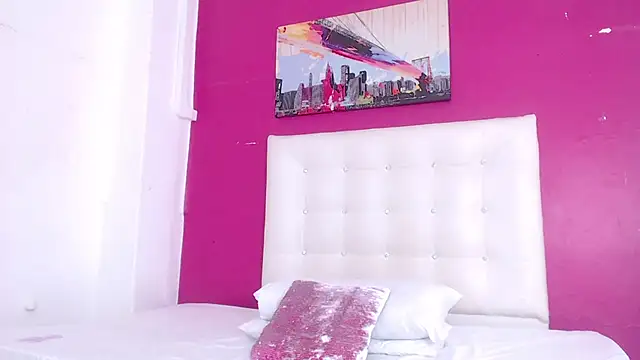 tinyy whore18 online show from September 27, 5:09 pm