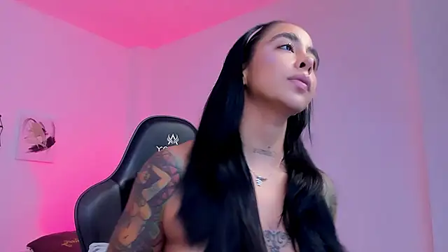 sophierooy22 online show from October 19, 2:08 pm