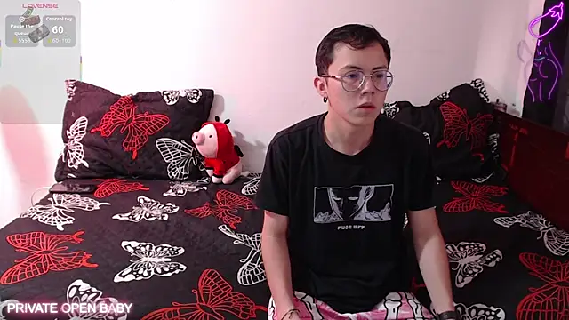 Tina 4 Charlie online show from October 27, 12:22 pm