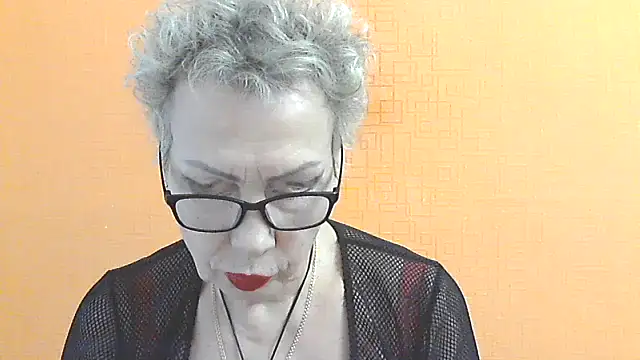 NessyJenixs online show from November 27, 7:55 am