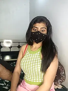 Love-N online show from February 8, 7:39 pm