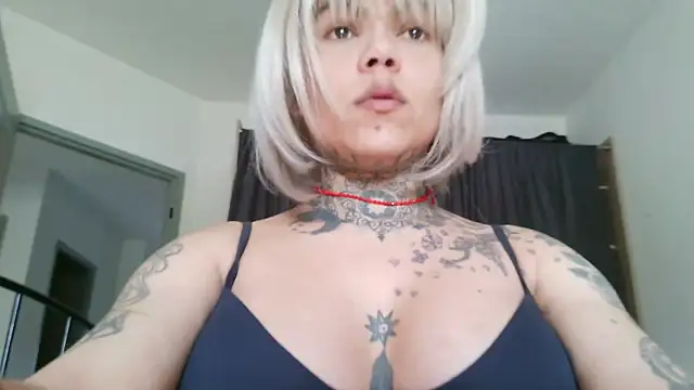 serena  vedette online show from April 6, 11:00 am