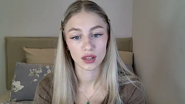 GabriellaOlsen online show from October 14, 11:46 am