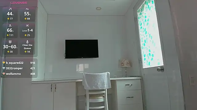 Yuki miiii online show from December 23, 6:06 am