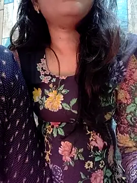 cute IndianBabe online show from December 20, 12:36 am