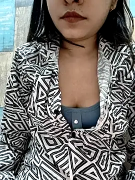 cute IndianBabe online show from November 27, 12:57 am