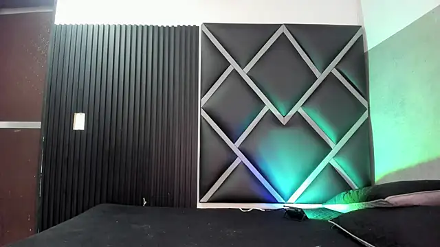 Martshall09 online show from October 27, 9:20 pm