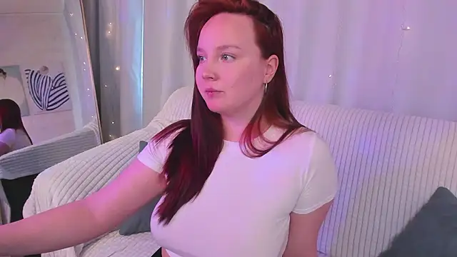 maya suun online show from February 26, 2:21 am