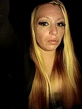 barbieinbondage7 online show from March 15, 4:14 am