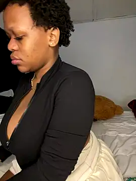 Boneca25 online show from November 9, 5:47 am