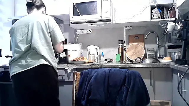 Misssweet s online show from December 23, 9:24 am