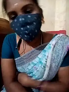 Snapshot of Tamil_roja17 chatting on September 11, 6:58 am Tamil roja17 online show from September 11, 6:58 am