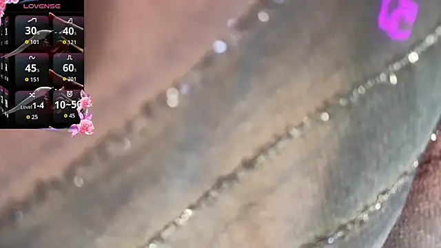 MISS MYRA online show from March 17, 5:17 pm