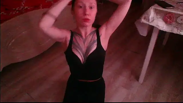 Snapshot of RussNocturnal chatting on October 17, 4:54 pm RussNocturnal online show from October 17, 4:54 pm