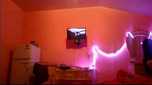 Snapshot of RussNocturnal chatting on October 18, 6:42 pm RussNocturnal online show from October 18, 6:42 pm