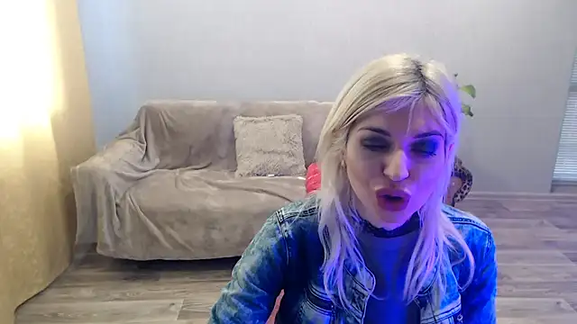 SexyBeatriice online show from February 14, 8:05 am