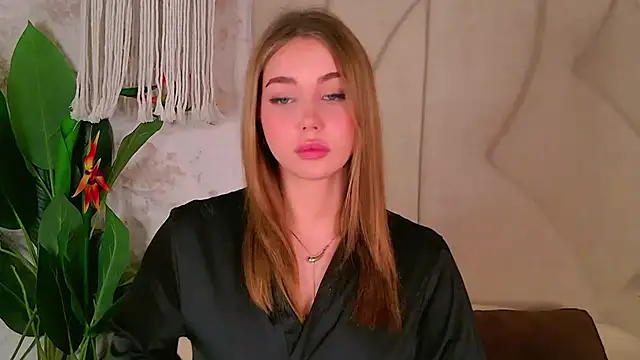 EvansLover online show from October 4, 8:35 pm