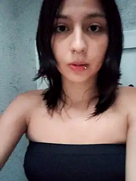 Maiden-Hot online show from November 27, 10:23 pm