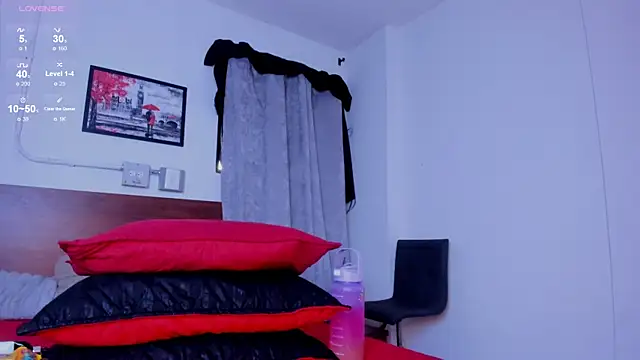 amanda29 online show from April 14, 7:25 pm