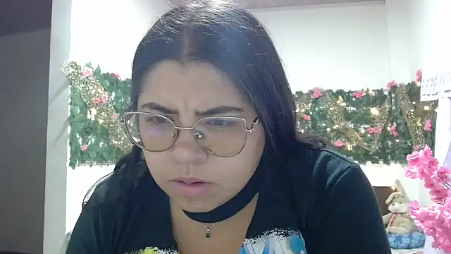 viccky vick online show from December 2, 11:18 pm