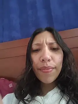 Miss veronicaa2 online show from January 9, 1:59 pm