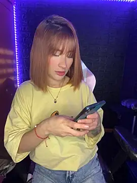 chloe rockss  online show from September 20, 9:46 pm