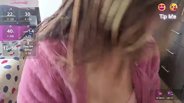 xxsexycutexxx online show from November 12, 12:25 pm