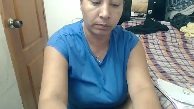 Siblleyx online show from December 16, 7:53 pm