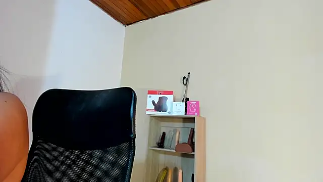 Violetta 0 online show from March 12, 12:41 pm