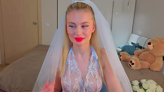 AnitaLamb online show from October 31, 7:34 am