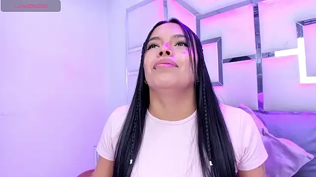 ZoeWan69 online show from March 3, 2:12 pm