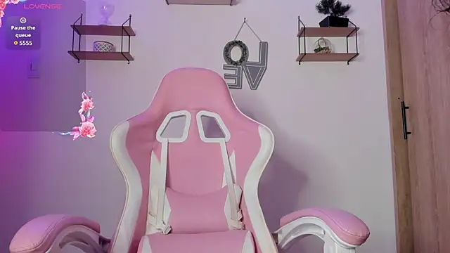 Bella ricci  online show from September 23, 9:24 pm