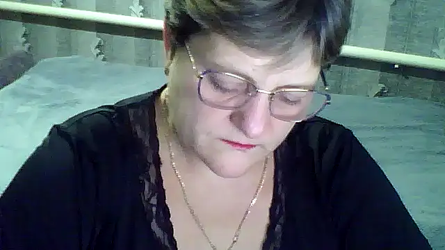 ElzaJewel online show from November 16, 8:20 pm