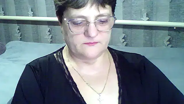 ElzaJewel online show from February 24, 8:07 pm