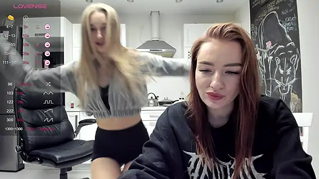 lisenok online show from November 28, 10:02 pm